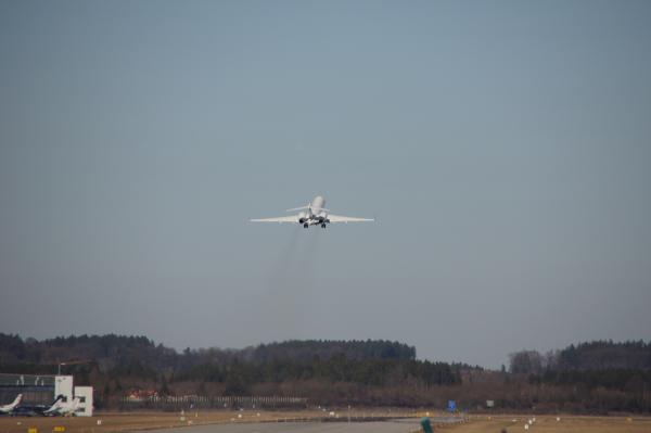 Take off in EDMO